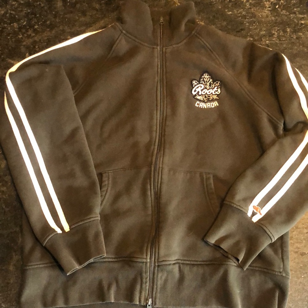 Roots zip-up sweater